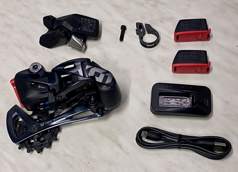 NOVÉ - Elektronické řazení Sram Eagle X01 AXS (brzdy XTR)