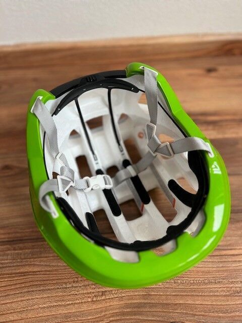 POC Octal green + POC DO Half Blade green