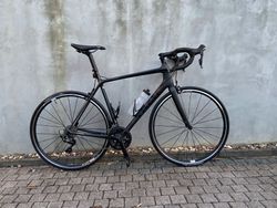 Trek Émonda SL 5, vel. 58, pod 8 kg