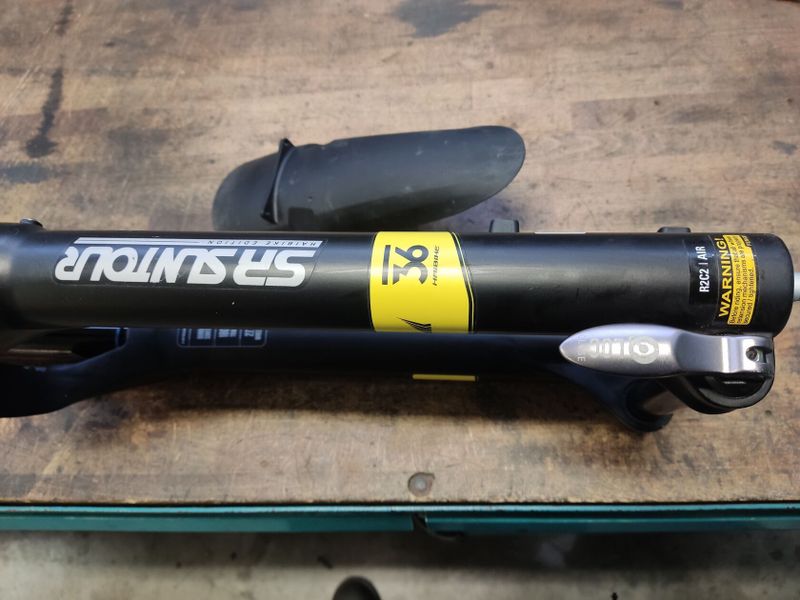 Vidlice SR Suntour Durolux 180mm