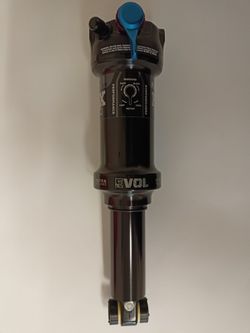 Nejetý tlumič Fox DPS 205/57,5 mm