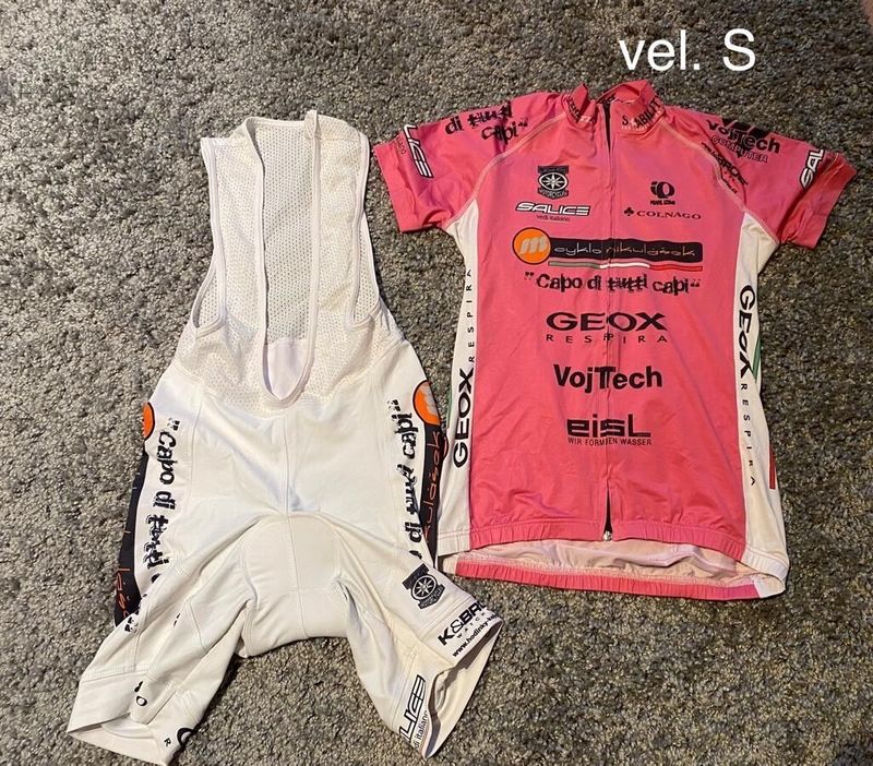 Damsky cyklisticky dres a kratasy