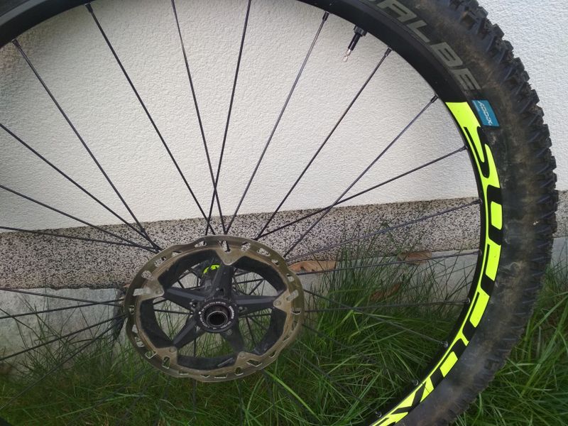Zapletená kola 29" Syncros, XD / Microspline / HG / XDR ořech pro MTB nebo gravel