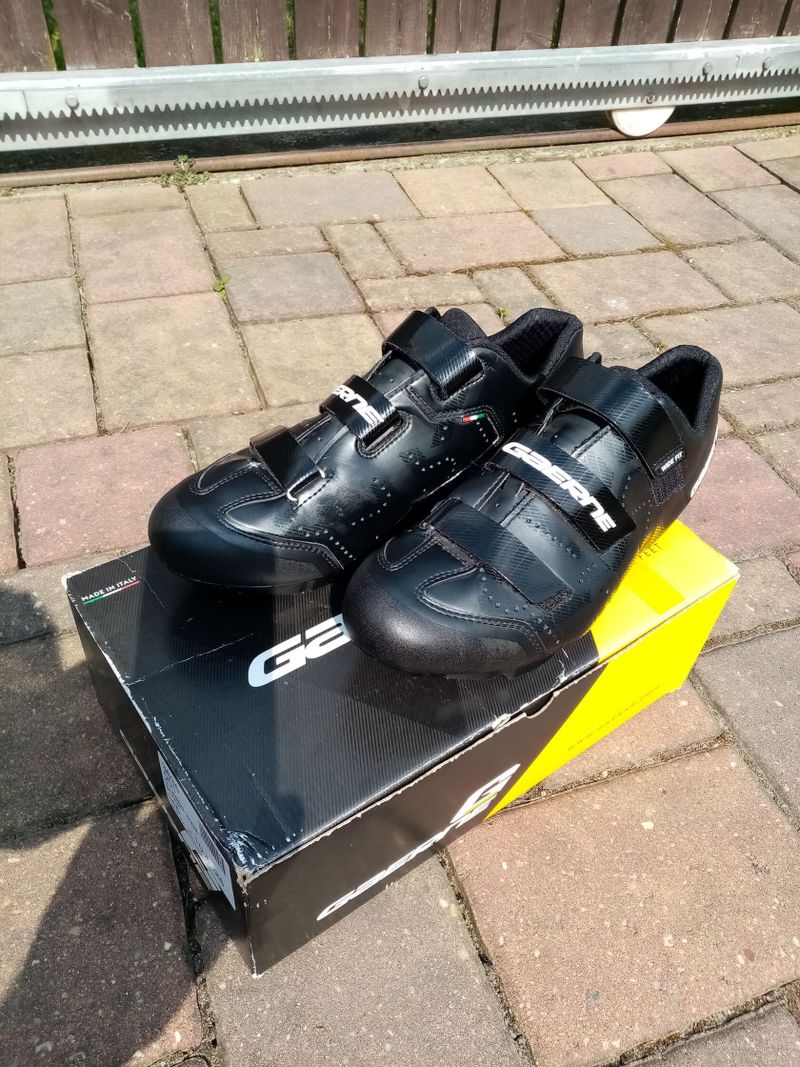 MTB tretry Gaerne Laser wide Black, vel. 45 