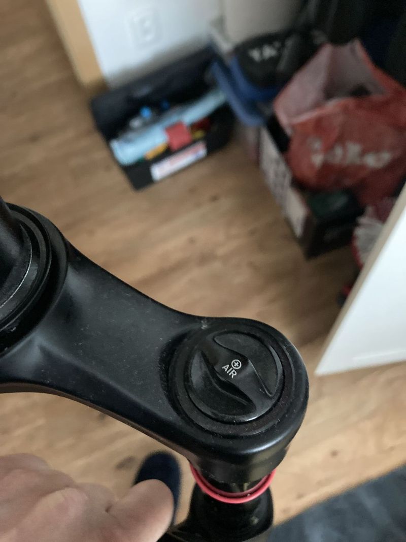 Vidlice Rock Shox Pike Select RC B4 29" odpružená vidlice černá 51 mm offset@140 mm