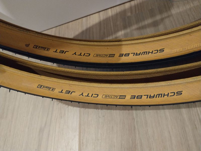 REZERVACE! City Jet 26 x 2.0 (2,0-4,5 BAR) 30-65PSI 575g