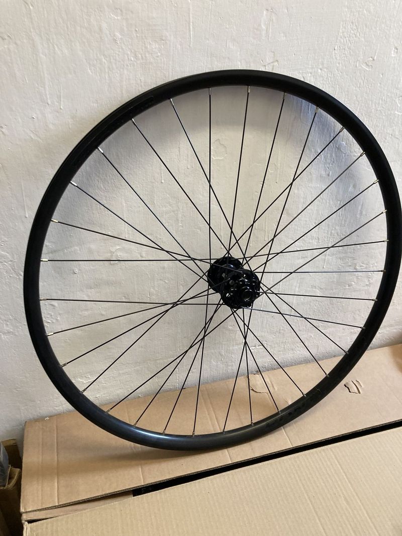 Bontrager Kovee TLR 29 boost