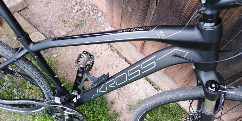 KROSS EVADO 10.0 ,výbava komplet XT