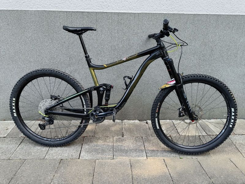 Giant Reign, vel. XL, 29", Magura