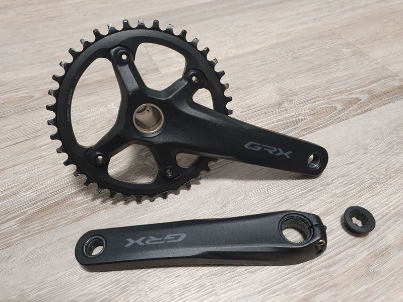 Kliky Shimano GRX FC-RX600 11S 40T 170mm