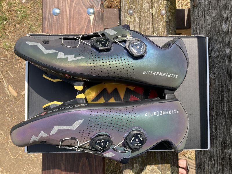 Silniční tretry Northwave Extreme Gt 2 - Iridescent - vel. 44,5