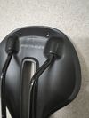 Sedlo Bontrager Verse Elite, austenitové ližiny, šířka 145 mm