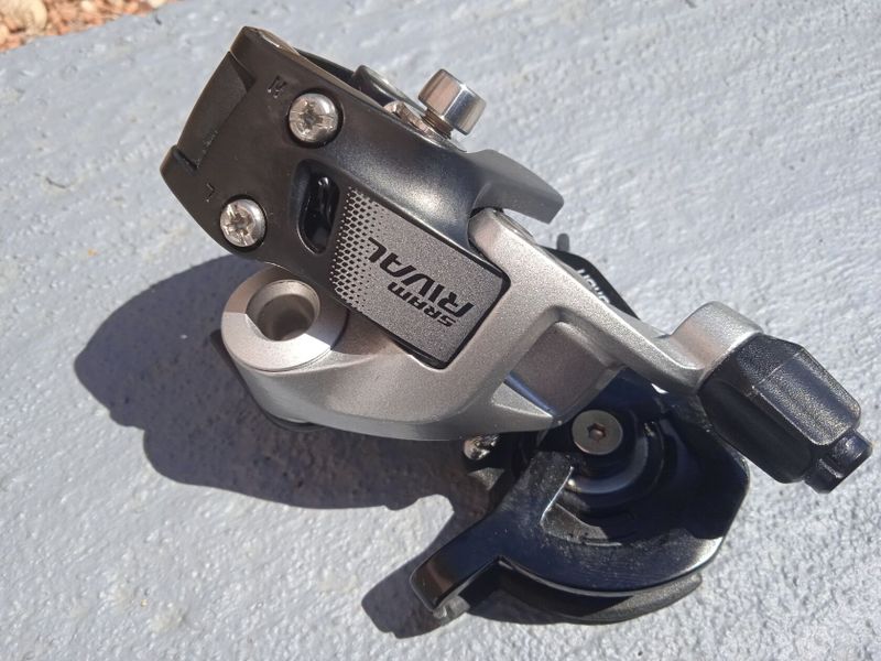 sram rival 11s