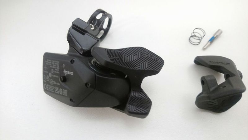 Řazení Sram GX AXS, rocker paddle