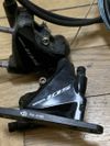 shimano ultegra r8000 a shimano r7050 hydraulická sada + kotouče
