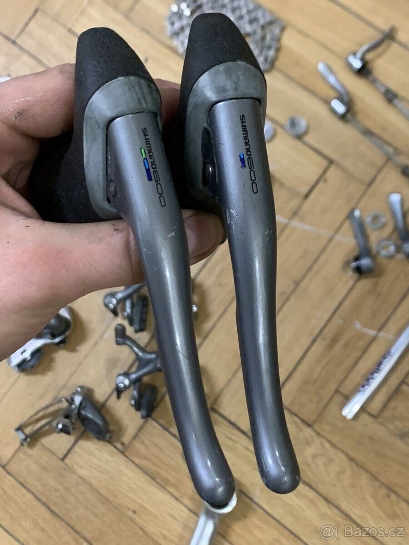 shimano 600 kompletní sada včetně kol