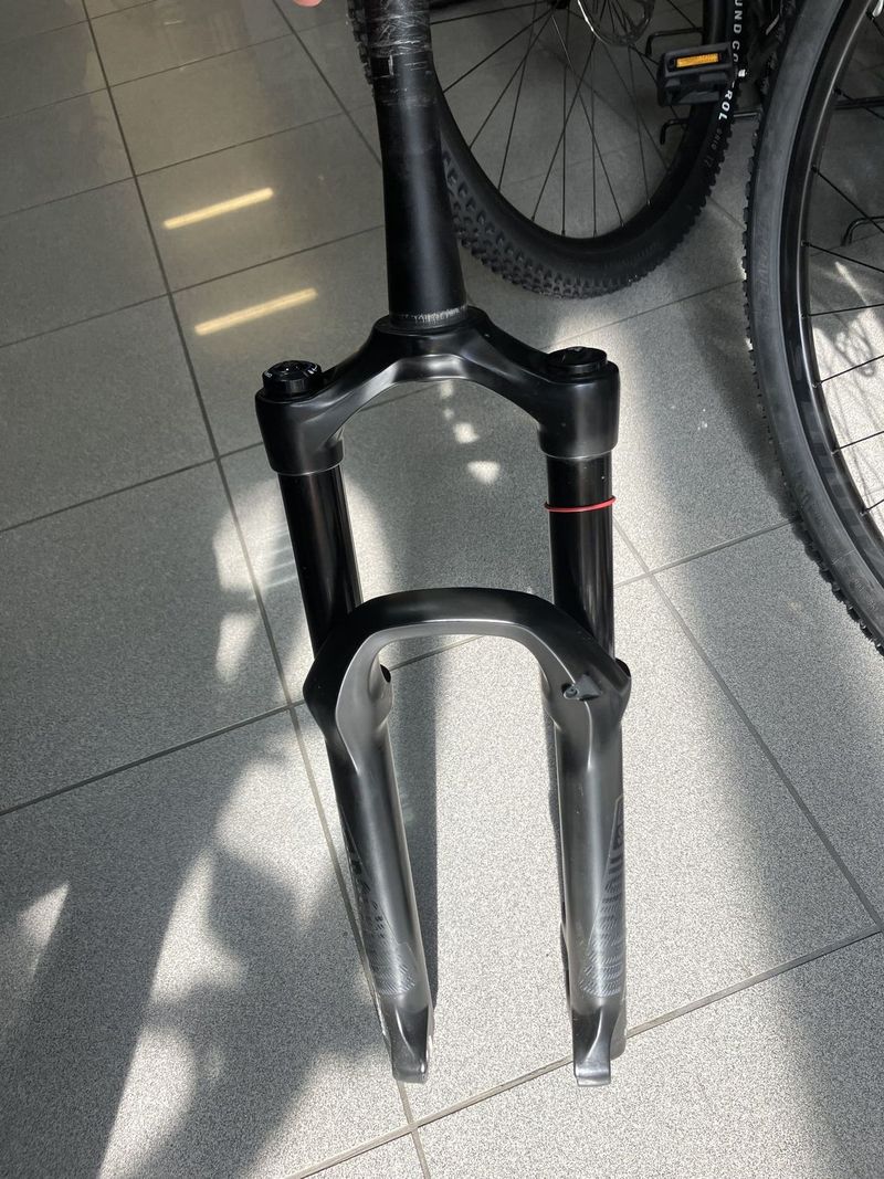 Prodám vidlici rockshox 35. 