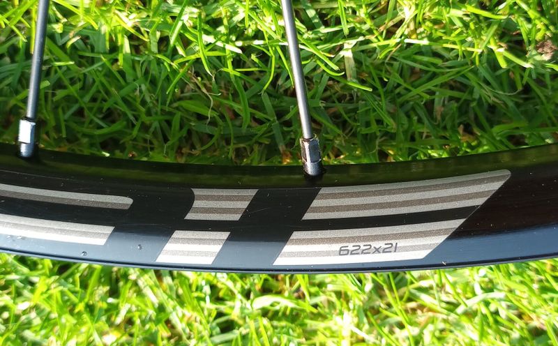 NEPOUŽITÁ ZAPLETENÁ KOLA ROVAL CONTROL 29" 622x21 Neboost Tubeless HG