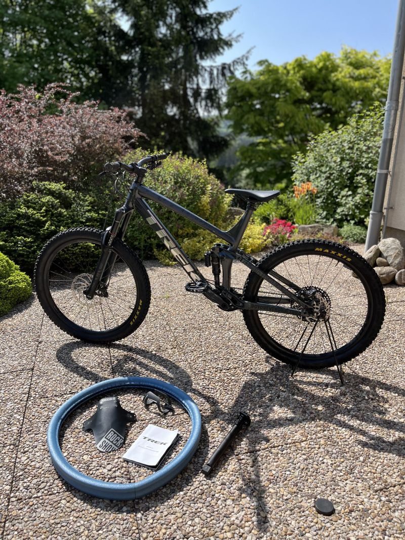 Trek Remedy 8xt