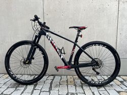 Zánovní zakázkově stavěné MTB pro juniora, 10kg