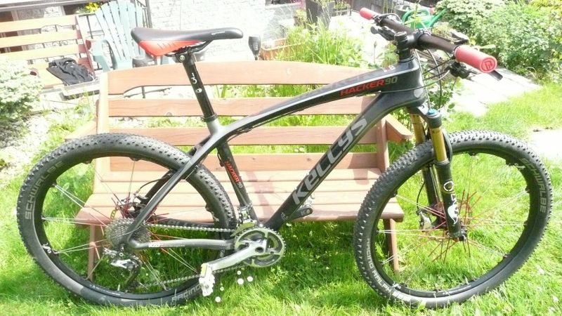 Karbonový Kellys Hacker 90 na Shimano XTR