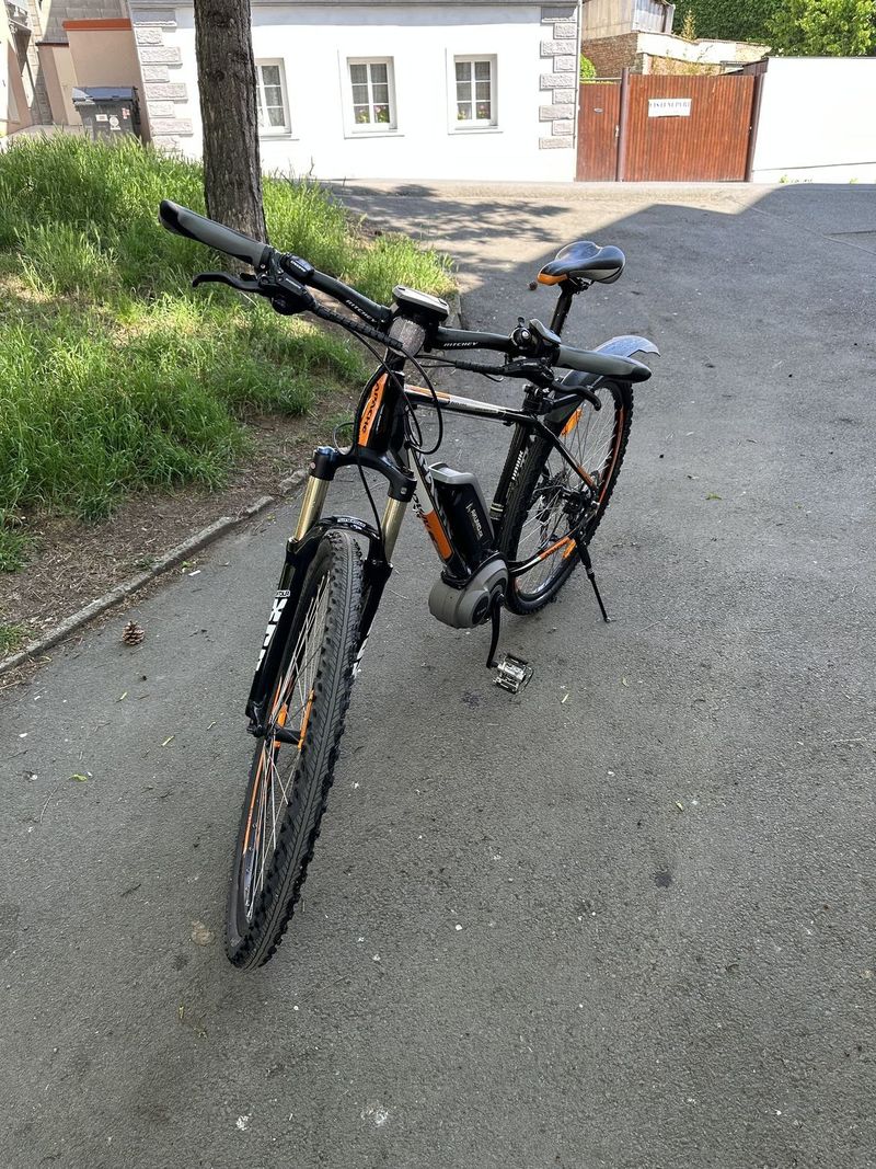 Prodám elektrokolo Apache Hawk 29”