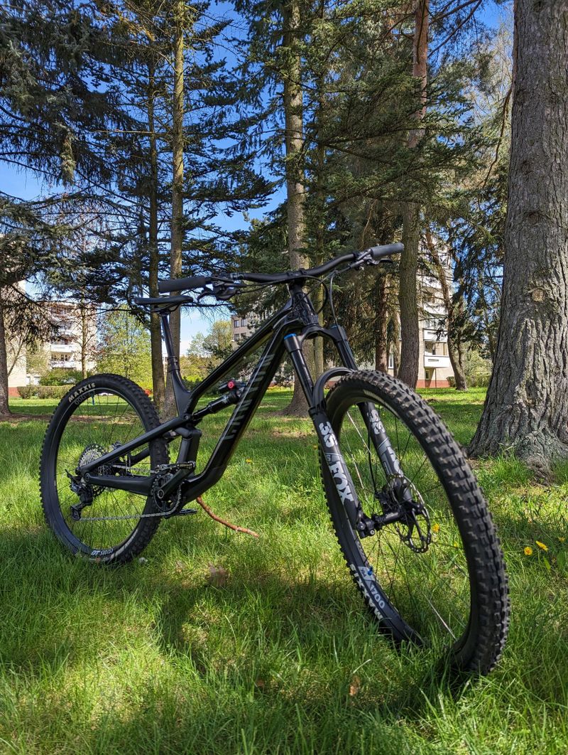 Canyon Spectral 29 CF 8 velikost M