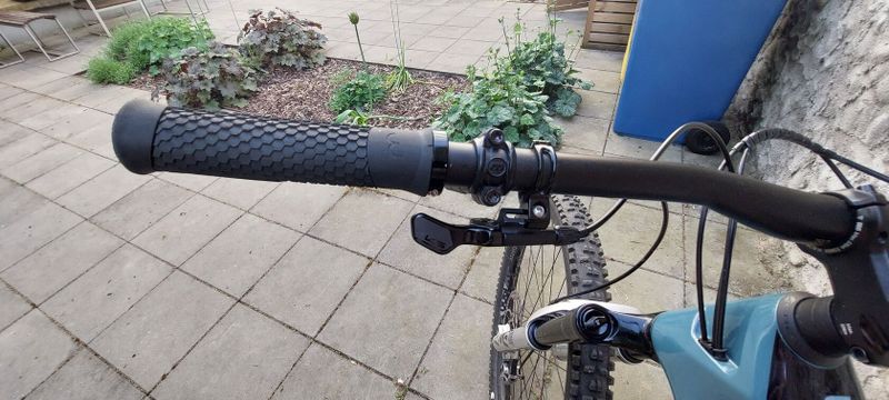 FOCUS JAM 8.9 2021 XTR