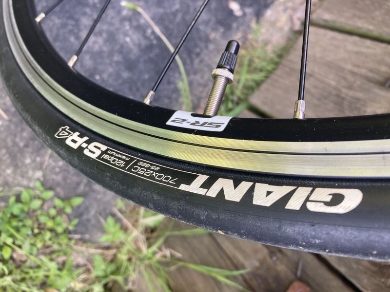  Dívčí hliníkové silniční kolo LIV Avail 4, vel S (155-165)