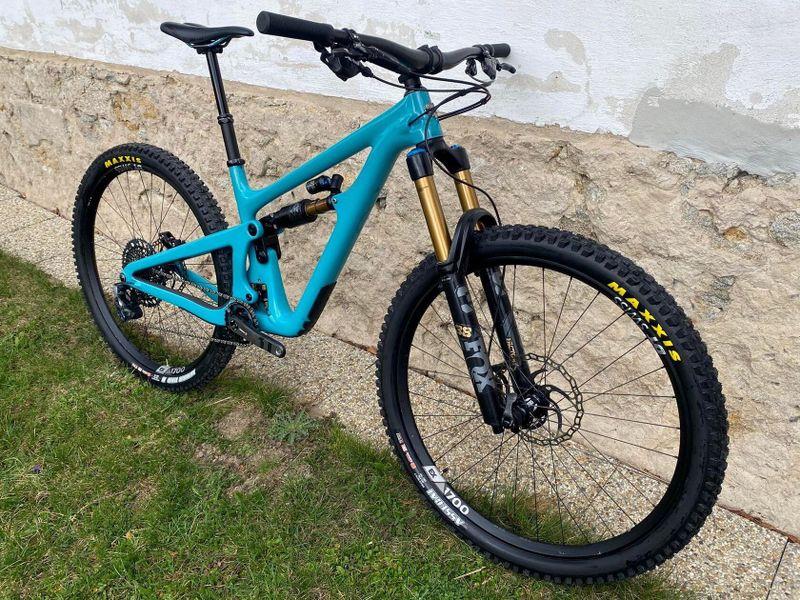 YETI SB150 T2, X01 Turq carbon