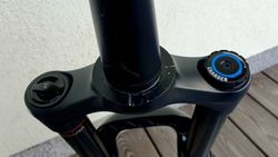 RockShox Lirik select +