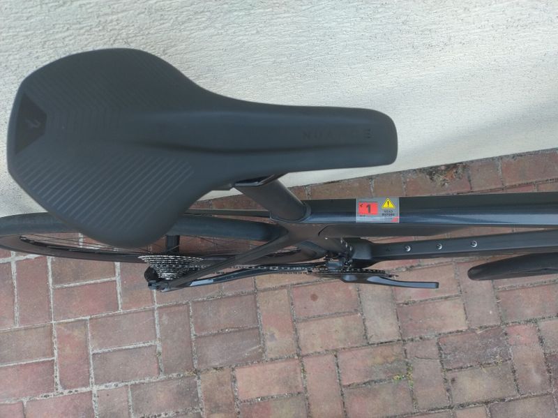 Cube Agree C:62 Race carbon´n´black - vel. 58
