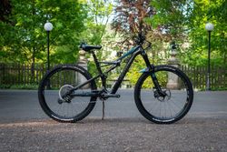 Specialized Rhyme (Stumpjumper) FSR Expert Carbon