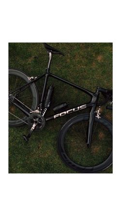 Focus Izalco vel. 58 6.5Kg komplet !!!