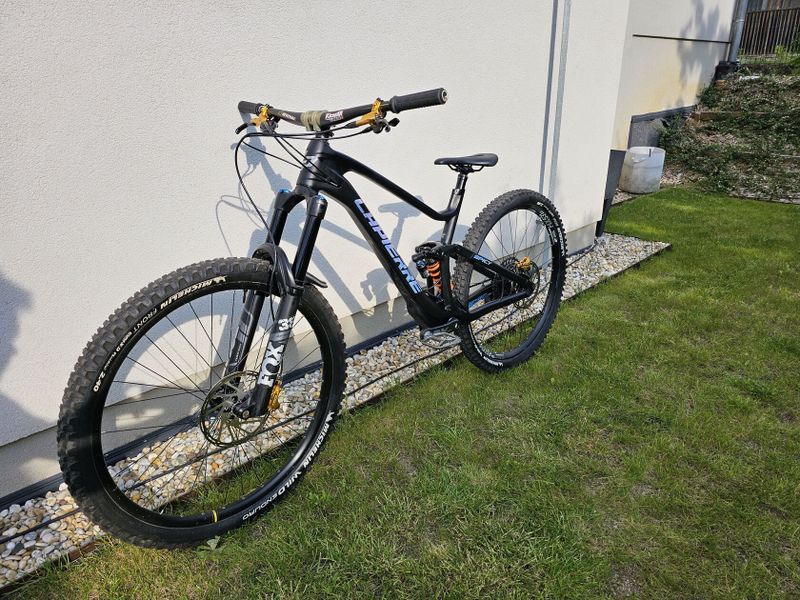 Lapierre Spicy 7.9 Team CF 2021, vel L karbon