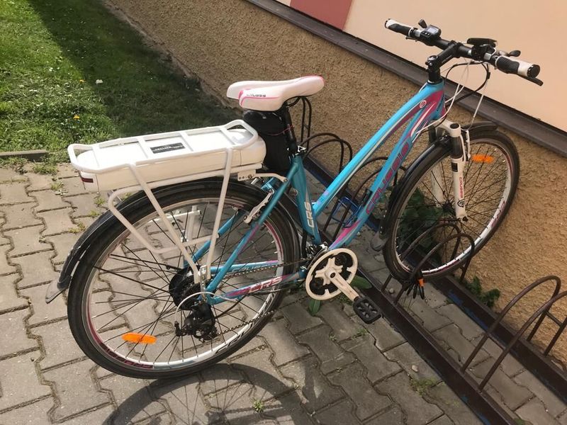 Prodej dámské elektrokolo trekové