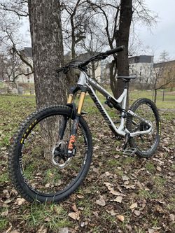 Commencal Meta AM V 4.2 650b