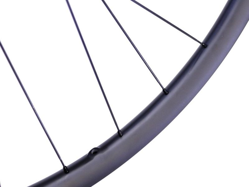 Karbonová zapletená kola Rodi/Formula - 29 pár, boost, centerlock, microspline, 28 drátů