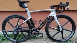 Pinarelo Dogma F disc 2022