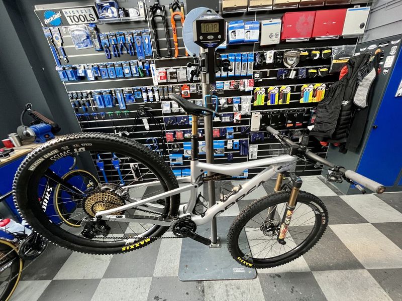 Orbea Oiz trail vel. "M" | Sram XX1 Eagle AXS + Quarq | FOX Kashima | DT Swiss XRC 1501