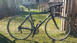 GT Shimano 105, jako nový, 168-178 cm