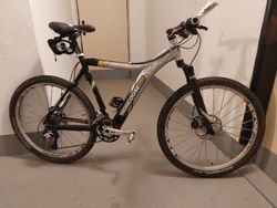 Retro MTB ram Mongoose a Kona, Mtb ram kona a vidlici rock shox JETT