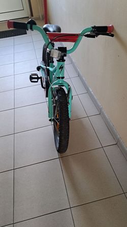 Dětské kolo Specialized