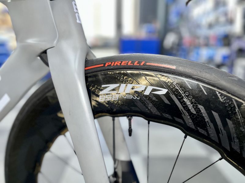 BMC Timemachine 01 Disc | vel. "L" | Sram Force 2x12 + Quarq | ZIPP | Ceramicspeed | Aerocoach 