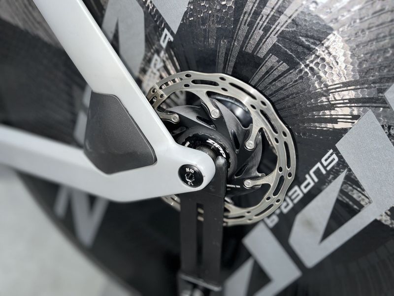 BMC Timemachine 01 Disc | vel. "L" | Sram Force 2x12 + Quarq | ZIPP | Ceramicspeed | Aerocoach 