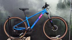 !!!NOVÝ!!! MARIN Bobcat Trail 3 29" modrá/žlutá/fialová vel. M