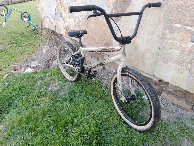 BMX Wethepeople 20¨