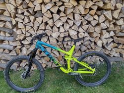 Trek Remedy 8 