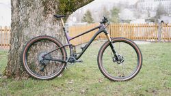Celoodpružené horské kolo NS Bikes Synonym TR1, vel. L