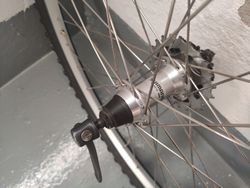 Kola 26 Shimano Paralax, Mavic M400